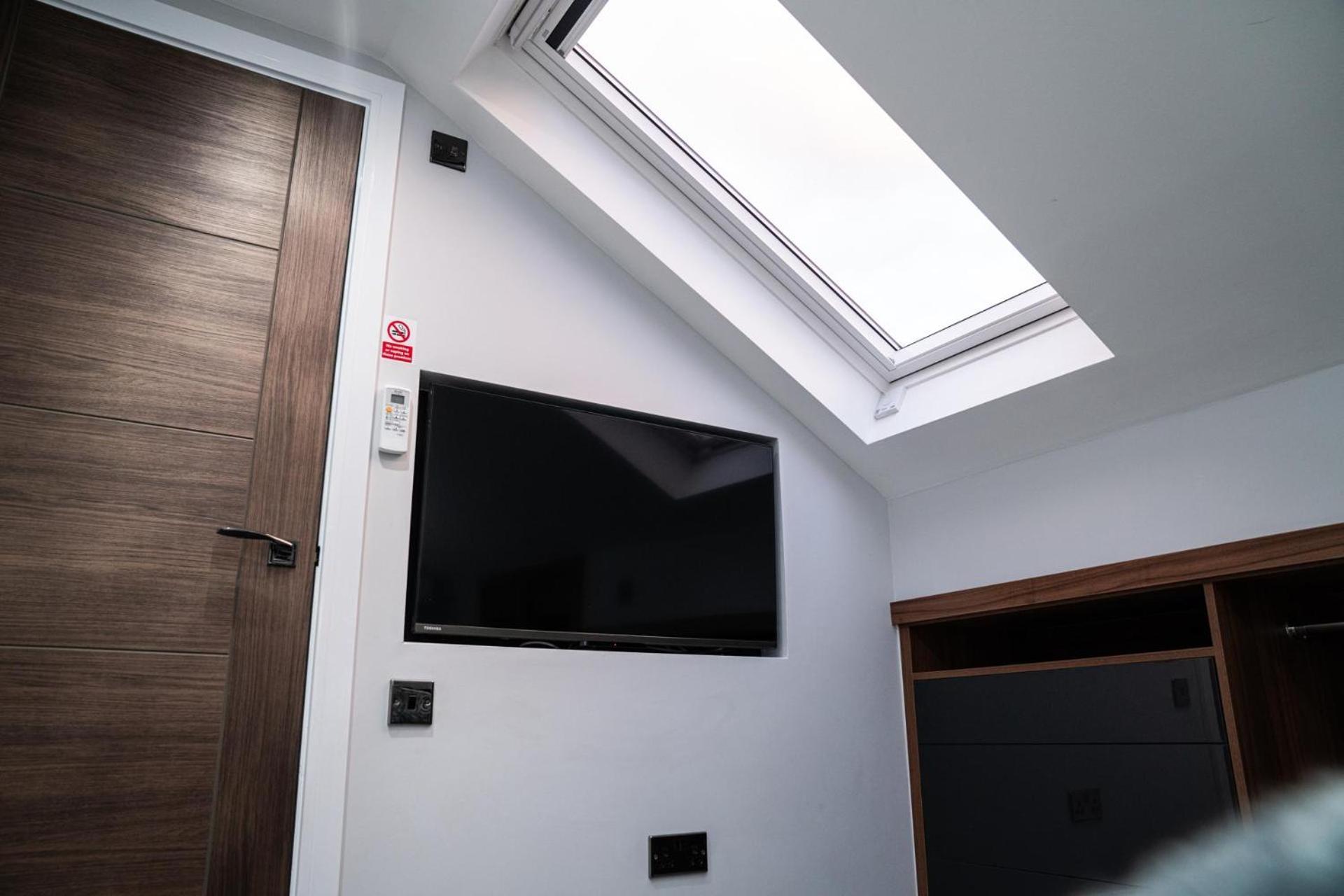 Chestnut Retreat A Stunning Annex Apartment Ossett 外观 照片